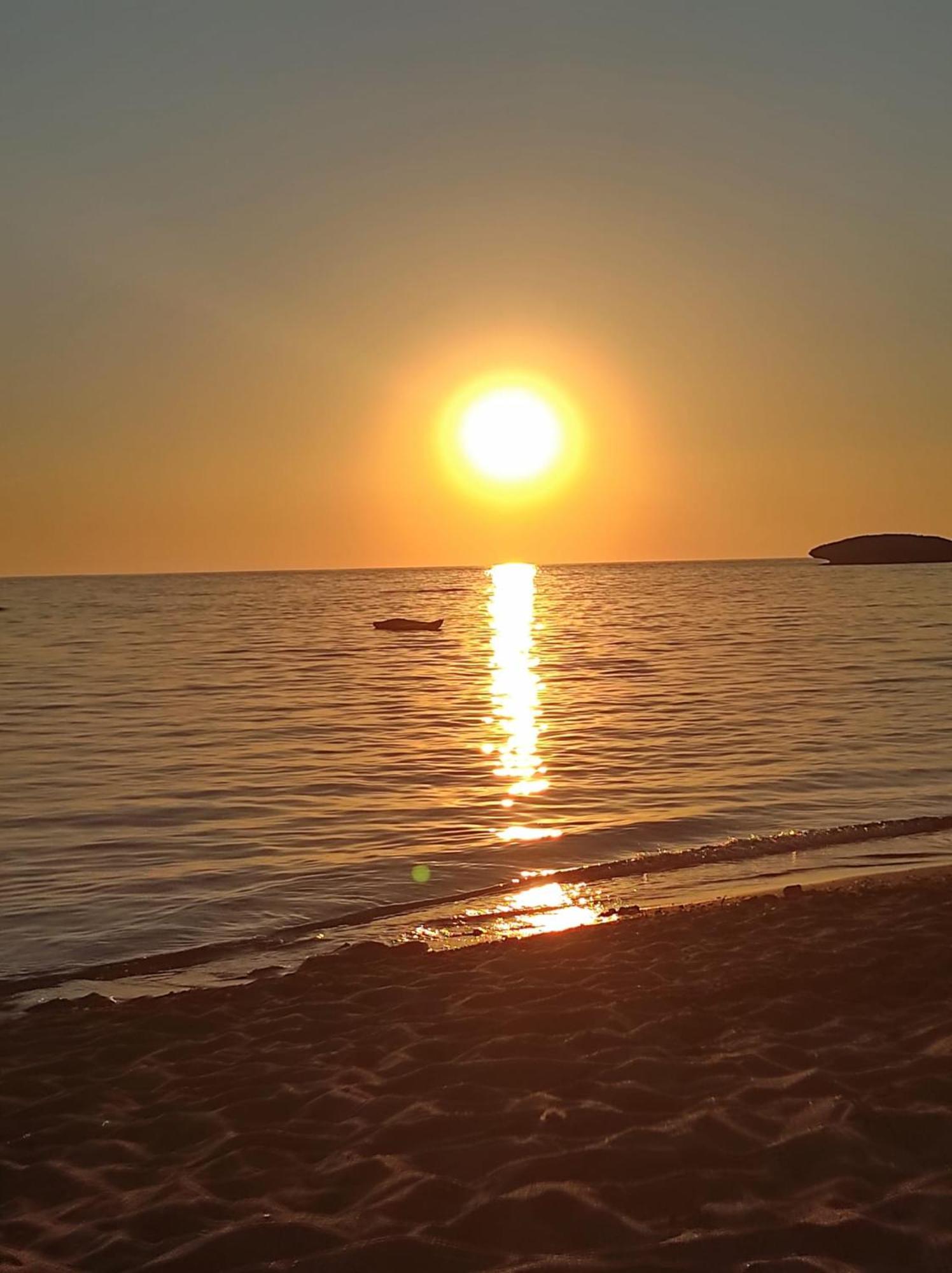 Lungomare Chess Daire S'Archittu Dış mekan fotoğraf